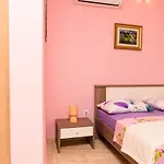 Lovely House Tatil Evi