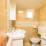 بيت للعطل Lovely House