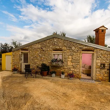 Vakantiehuis Lovely House *